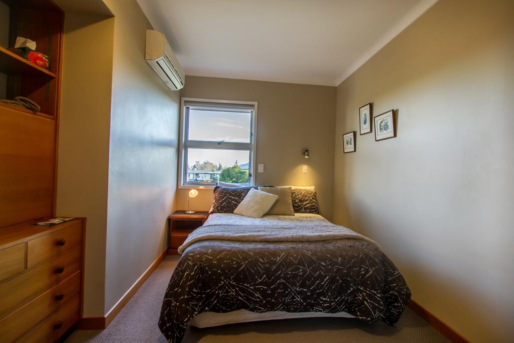 The Nunnery Hotel Te Aroha Exterior photo
